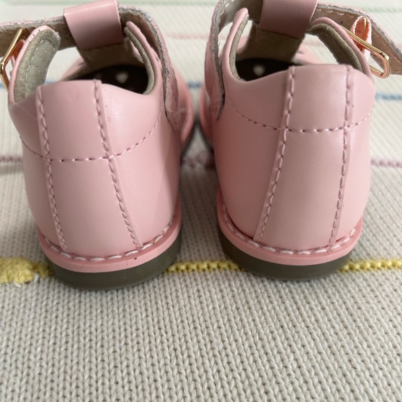 Baby girl Harper Footmates 3C - Picture 2 of 4